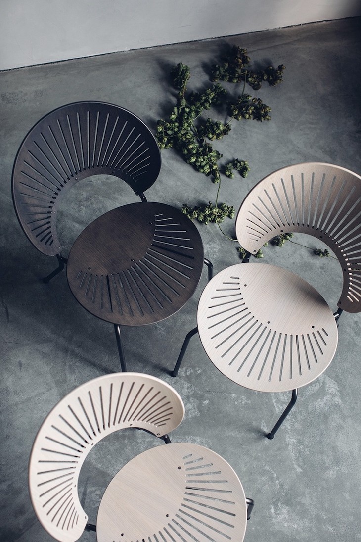 当她时常在加勒比海岛特立尼达岛上,看到姜饼屋的外表与太阳的光影融