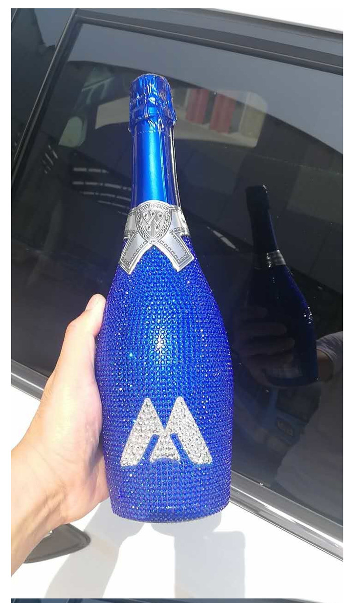 玛琳娜博尔蓝色之钻起泡酒 6度750ml(优惠券在详情页)