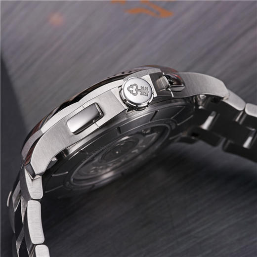 昆仑 CORUM 海军上将杯系列男士自动机械腕表 984.101.20/V705 AB20 商品图1