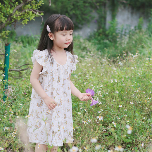 QZ LM19215 女童白色连衣裙 商品图2