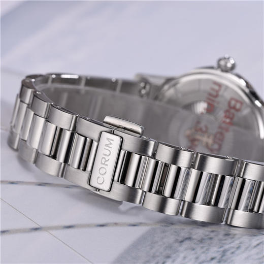 昆仑 CORUM 海军上将杯系列女士石英腕表 020.100.20/V200 PN09(A020/02668) 商品图5