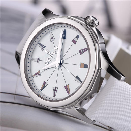 昆仑 CORUM 海军上将杯系列女士石英腕表 020.100.20/0049 PN22(A020/02690) 商品图1