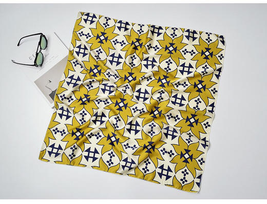 nnappa时尚百变小方巾SC3207 商品图1