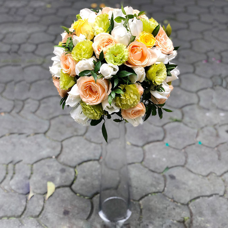 高脚杯桌花球形花商务会议婚礼定制主宾桌花前台花生日派对桌花杯子