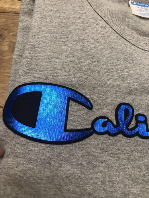 国内现货特价 Champion冠军 经典字母logo男士短袖T恤 灰色 商品图1