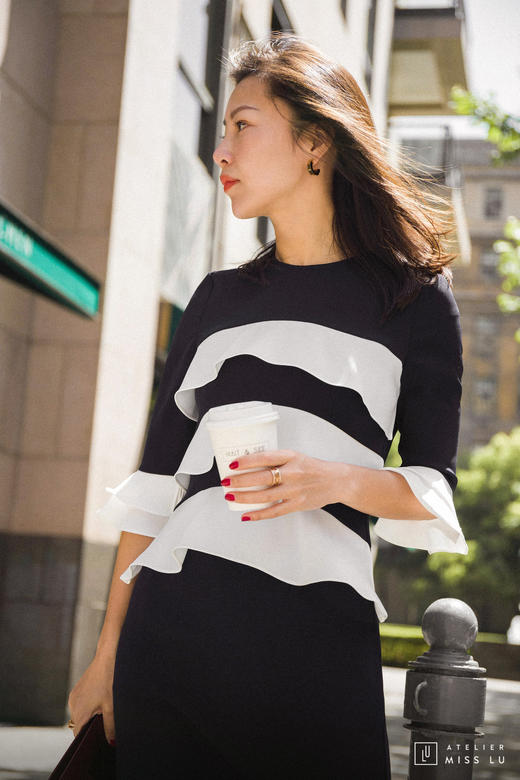 AtelierMissLu / Liz-藏青拼色荷叶边装饰连身裙 商品图2