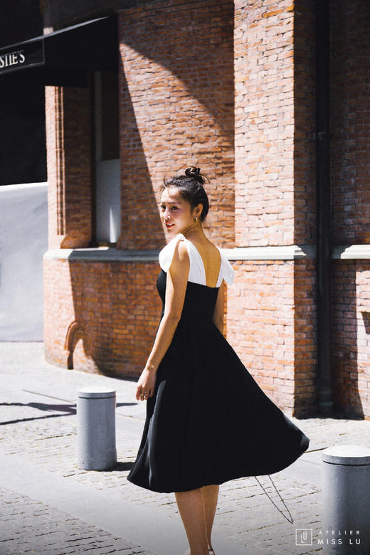 AtelierMissLu / Grace-藏青拼白蝴蝶结连身裙 商品图7