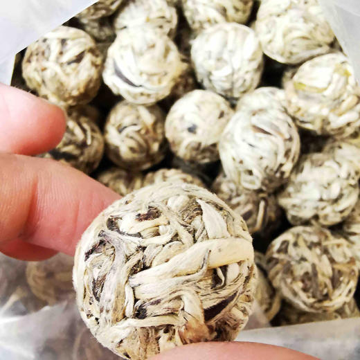235     ✪龙珠✪普洱茶单芽，纯芽头，感受春天原野香！荒野香！没有包装裸价128一斤！ 商品图1