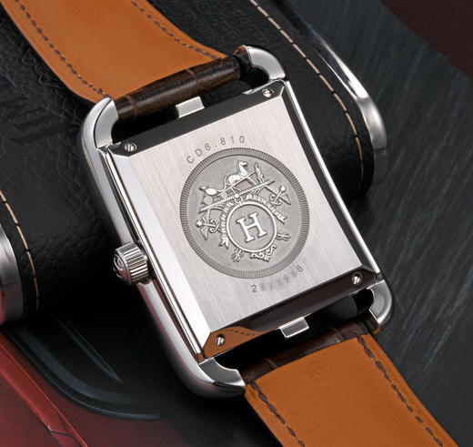 爱马仕hermèscapecod系列男士自动机械腕表手表cd6810221mha