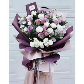 《紫色夜之梦》花束（紫色显旧介意慎拍）