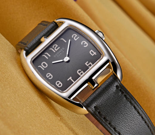 爱马仕hermès男士石英腕表手表ct1210230vbn