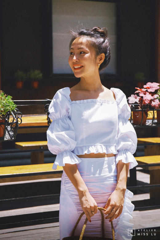 AtelierMissLu / Dale-白色压褶方领上衣 商品图0