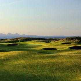 苏格兰马切里哈尼什高尔夫俱乐部 Machrihanish Golf Club | 英国高尔夫球场 俱乐部 | 欧洲高尔夫| 苏格兰