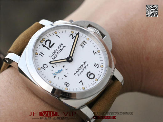 XF沛纳海PAM01523 系列：LUMINOR 1950 P9010自动机械,42毫米直径,中性 蓝宝石镜面，磨砂头层牛皮 振频：28,800每小时振荡 商品图8