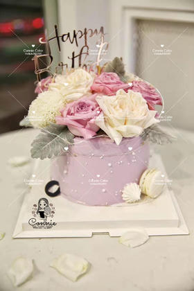 紫色系高雅鲜花款六寸