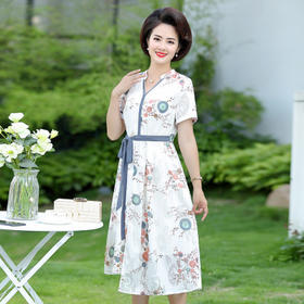 XK BV19227 2019新款妈妈连衣裙夏网纱收腰五分袖喇叭袖鸡心领裙领高腰显瘦