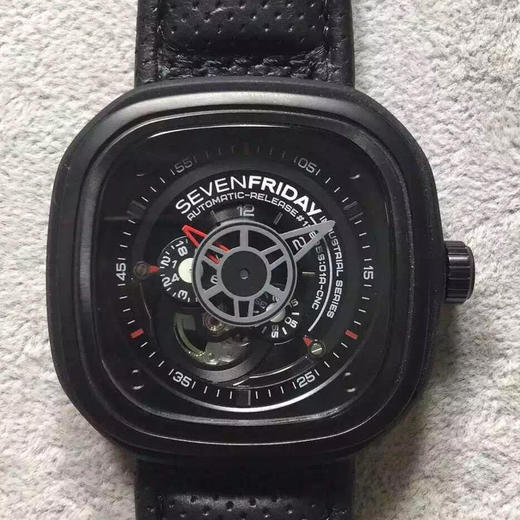XF。Sevenfriday 七个星期五，涡轮全自动方形自动机械表，男士，密底，不锈钢表壳，日本西铁城82S7机芯 ，尺寸47.5mm*47m*14 商品图0