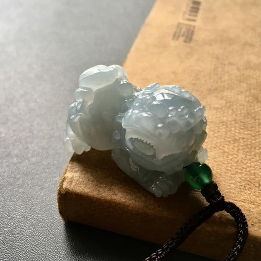 糯冰种翡翠狮子 商品图1