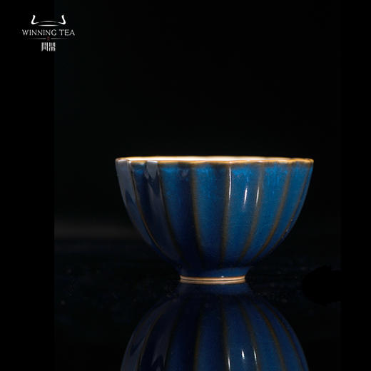 问鼎汝瓷 黛蓝经典款菱式盅（缺货） 商品图0