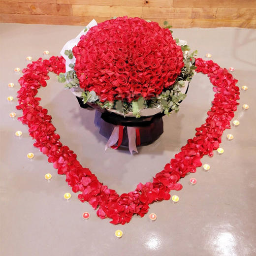 组合告白求婚套餐情人节生日派对会场ktv布置鲜花玫瑰花瓣蜡烛惊喜