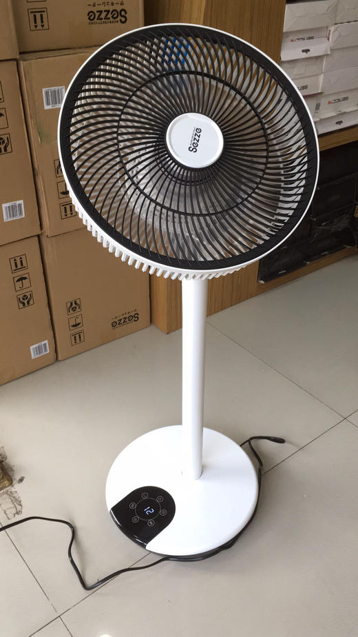 换掉老式电风扇！老板自留推荐。日本西哲空气循环扇，落地台式两用。 商品图7