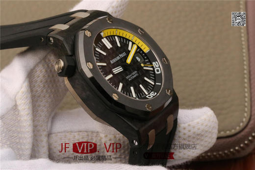 XF爱彼皇家橡树系列 AP15706，进一步升级内影圈转圈结构，解决了内影圈刻度和字面刻度对不准的问题。成熟的碳纤维技术打造 商品图9