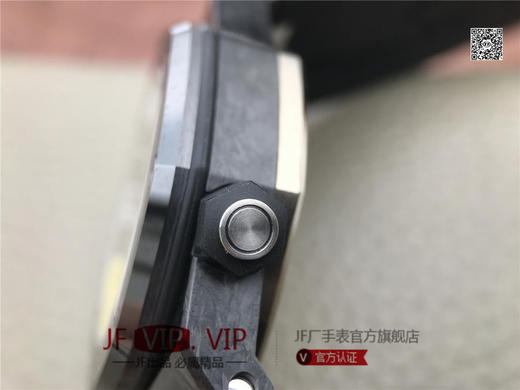 XF爱彼皇家橡树系列 AP15706，进一步升级内影圈转圈结构，解决了内影圈刻度和字面刻度对不准的问题。成熟的碳纤维技术打造 商品图11