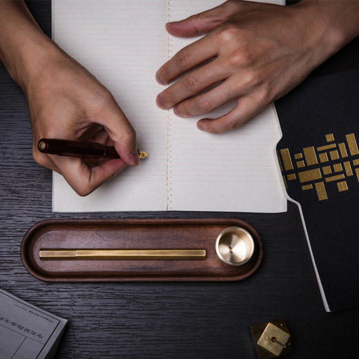 西泠印社 止观文具 创意胡桃木黄铜拼接桌面笔筒收纳整理工具 商品图1