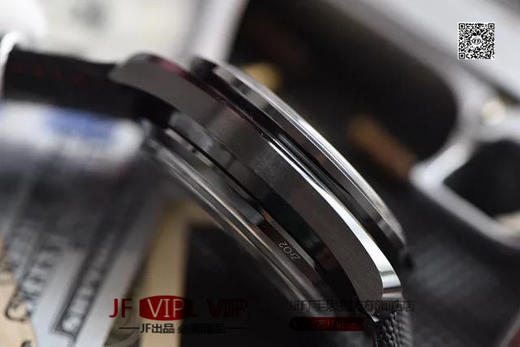 OM厂：新力作  出击 魔力诱惑 神秘魅力 月之暗面 续写传奇 延续om自主研发自制9300机芯3点盘为【12小时】和【60分钟】累积计时盘 商品图5