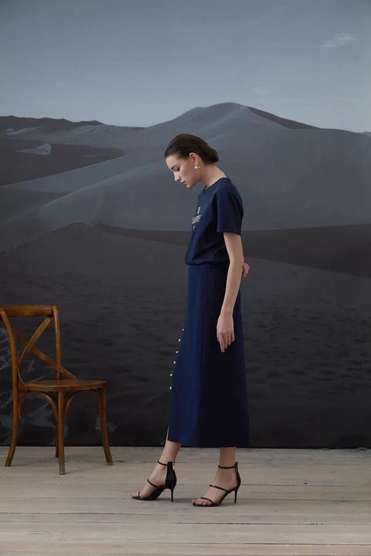 解语_金色刺绣TEE 商品图1