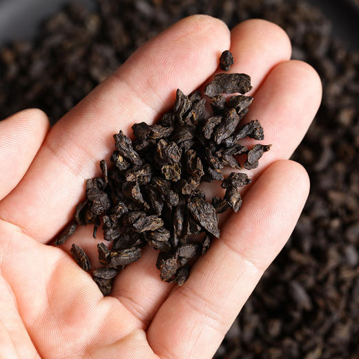 天地间茶化石茶珍珠碎银子金不换普洱茶熟茶糯香茶石头100克