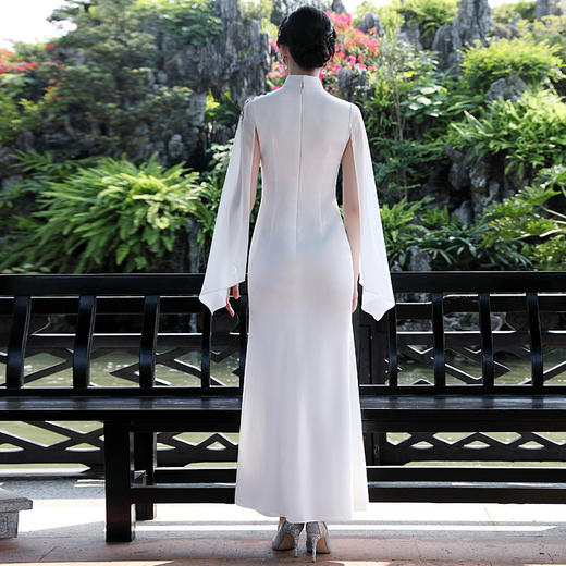 DLQ-A1992新品刺绣白色改良旗袍连衣裙 商品图1