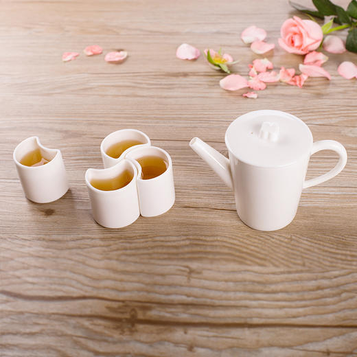 花瓣-茶具 | 原创设计，光滑透亮，一壶四杯 商品图0