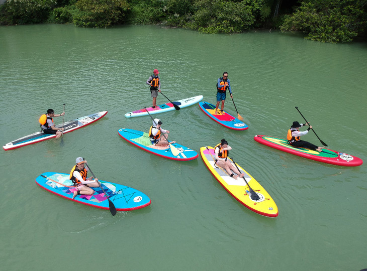 【桨板】酷炫的水上运动,和专业教练一起玩转桨板,还有无人机拍摄! - 