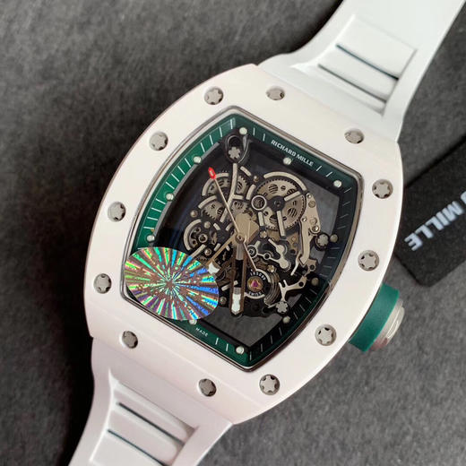KV最新款“深邃绿”Richard Mille 理查德·米勒KV版本RM055 表圈和底盖采用纳米陶瓷复合材料，具有耐划伤性和抗变色性 商品图8
