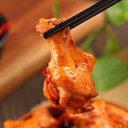 良品铺子香辣小鸡腿108g