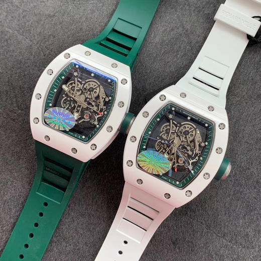 KV最新款“深邃绿”Richard Mille 理查德·米勒KV版本RM055 表圈和底盖采用纳米陶瓷复合材料，具有耐划伤性和抗变色性 商品图9
