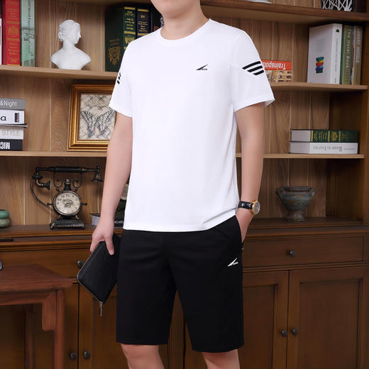 SP-9022JKG新款短袖短裤运动服男士休闲运动装 TZW 商品图0
