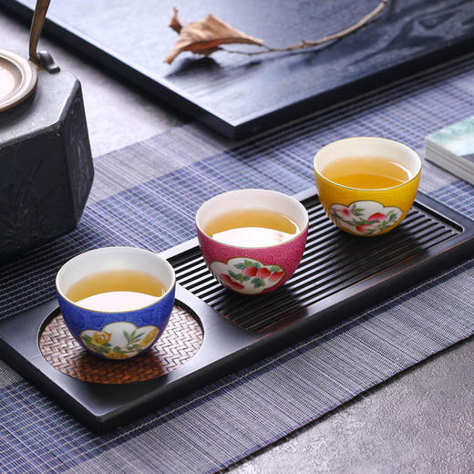 宝瓷林  扒花开光三果小罗汉杯套组 商品图2