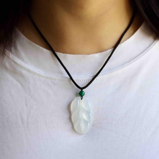 冰种翡翠大叶子 商品图9