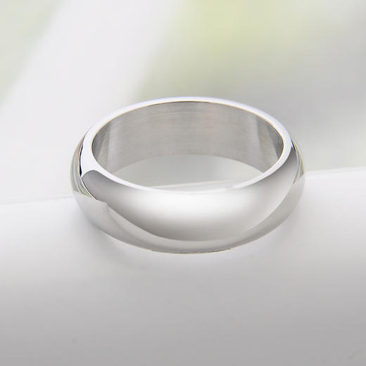 简单金色光面戒指男士钛钢指环潮人个性霸气食指戒子尾戒免费刻字