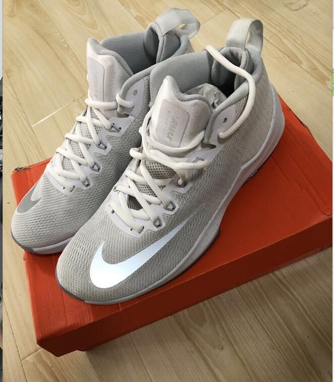 nike 耐克经典白色运动鞋 篮球鞋 鞋码43脚长27.5厘米