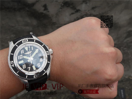 GM百年灵SUPEROCEAN42超级海洋42腕表系列海洋42腕表（Superocean42）将绚丽色彩大胆运用在分钟刻度斜角内圈, 商品图10