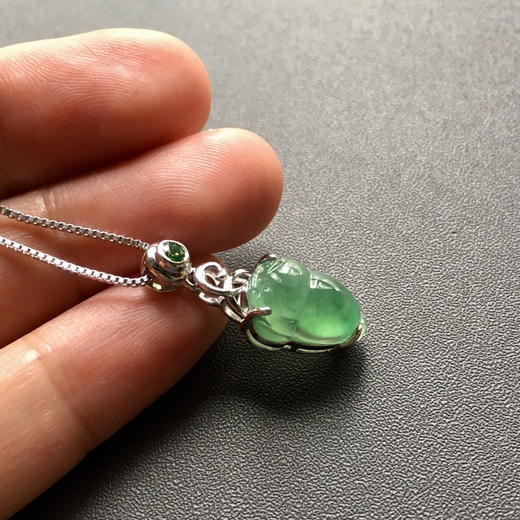 高冰种晴水绿翡翠金蟾18k白金镶嵌 商品图5