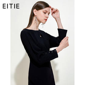 EITIE爱特爱女装春夏季钉珠收腰开衩赫本风优雅小黑色连衣裙5907644
