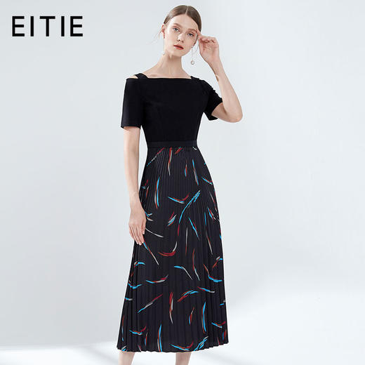 EITIE爱特爱女装夏季新品吊带漏肩收腰显瘦印花百褶连衣裙长57074102 商品图0