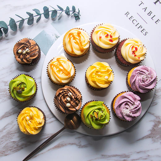 12个mini杯子蛋糕下午茶甜点