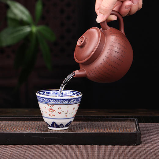 【巨轮珠】作者：朱永强（制壶）马伟强（陶刻）泥料:底槽清  容量：240cc 商品图4