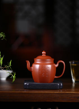 【六方宫灯】 作者：孙文山  泥料：大红袍 容量：280cc