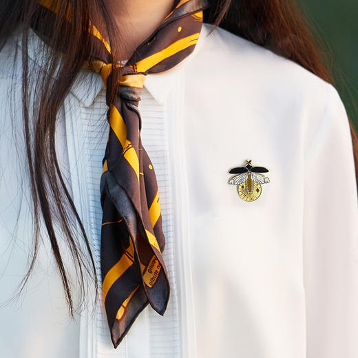 胸针 萤火虫 夜光珐琅 发光的梦想 个性配饰胸章精美礼物 商品图5